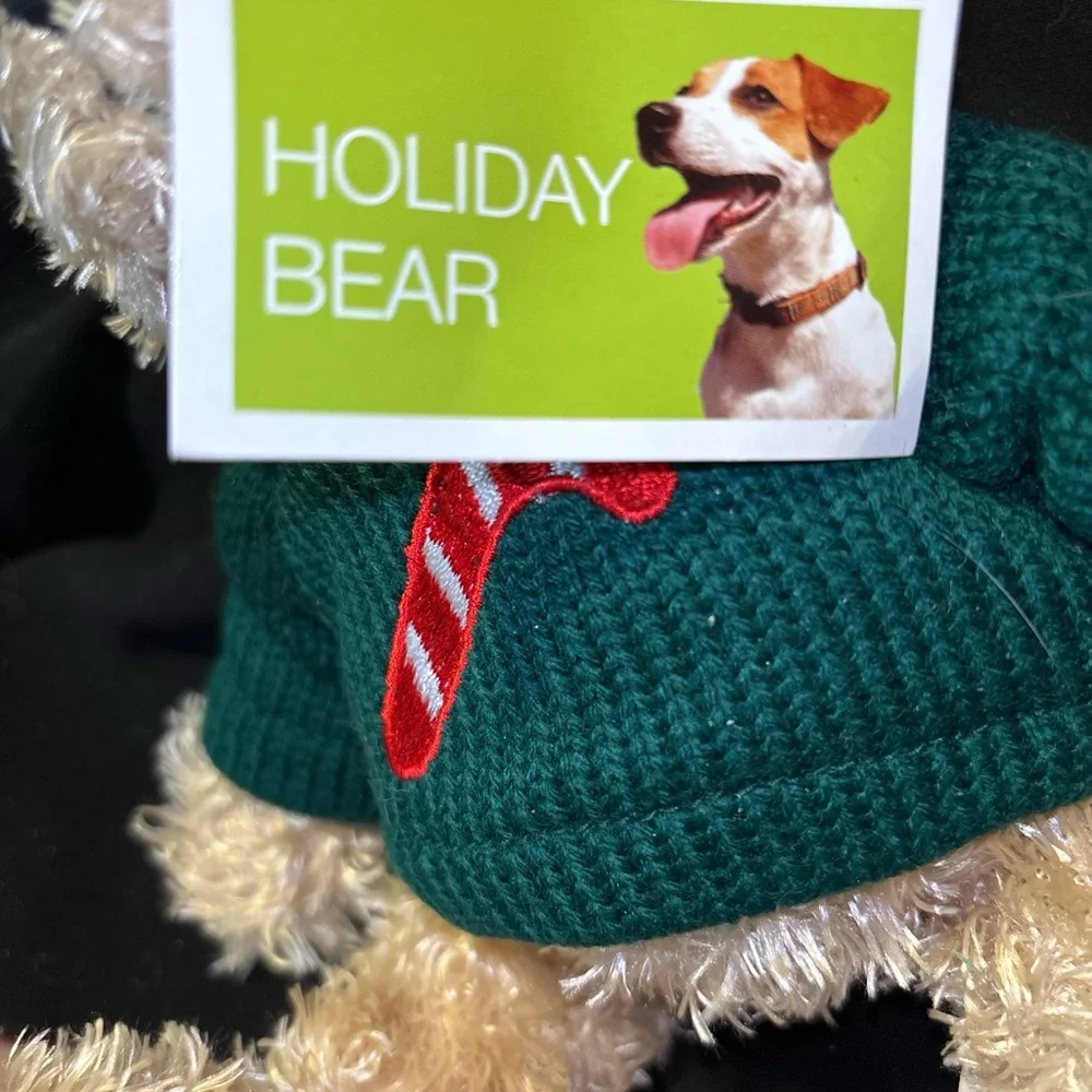 New 5 dog toys. For medium dog 3 rope 1 ready bear and 1 Hertz dura play toy